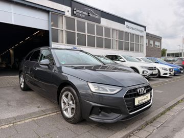 Audi A4 - 1