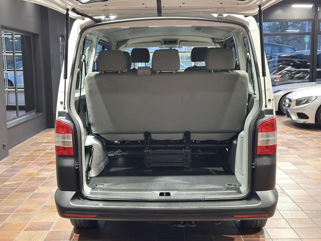 Volkswagen T5 Kombi