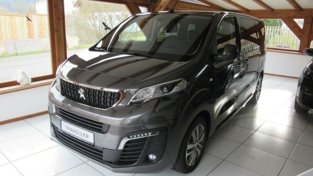Image of Peugeot Traveller