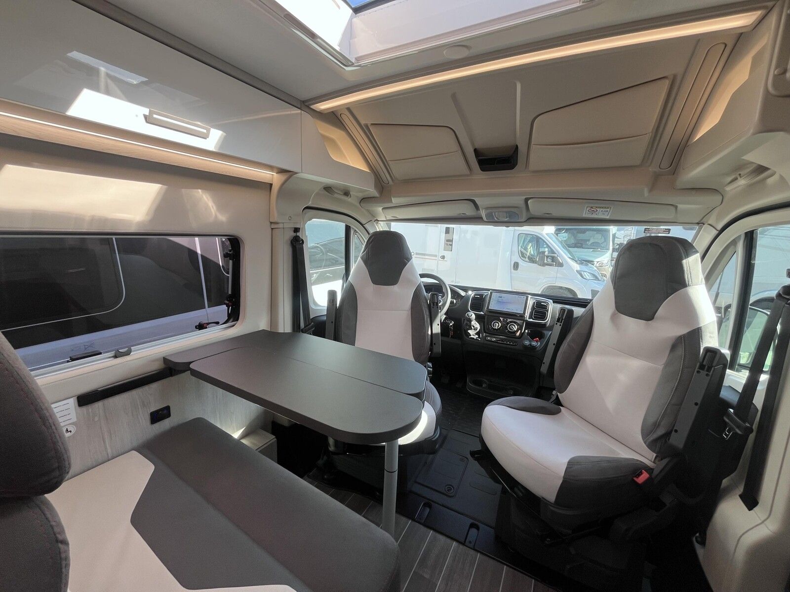 Fahrzeugabbildung Roller Team Livingstone Sport Duo