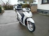 Honda SH 150 i mit Smart Key System  - HONDA SH 150I