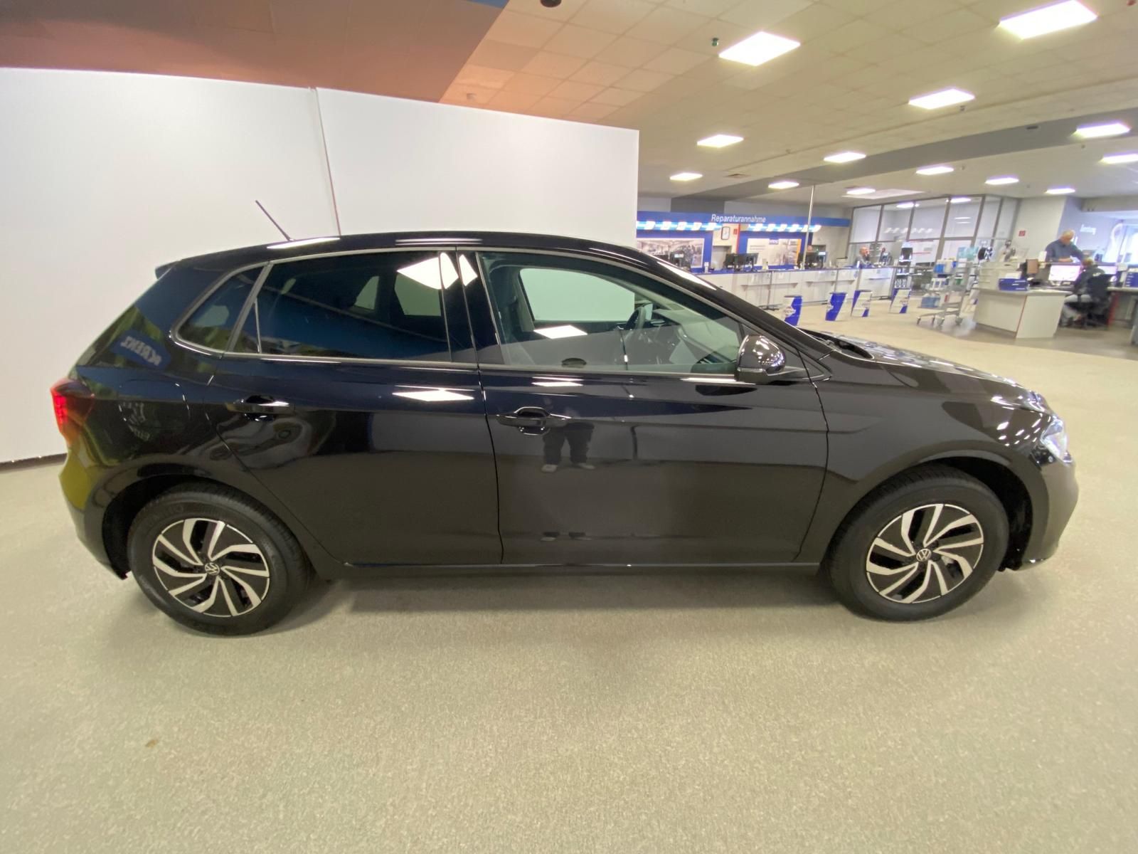 Fahrzeugabbildung Volkswagen Polo 1.0 TSI DSG Life+3 J Garantie bis 90.000 KM