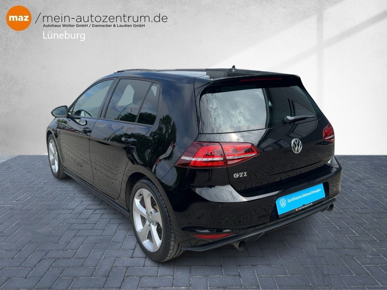 Fahrzeugabbildung Volkswagen Golf VII GTI 2.0 TSI Alu Bi-Xenon Navi Sitzh. PD