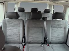 Fahrzeugabbildung Volkswagen T6.1 Caravelle Comfortl. DSG - AHK*NAVI*8-Sitz!!