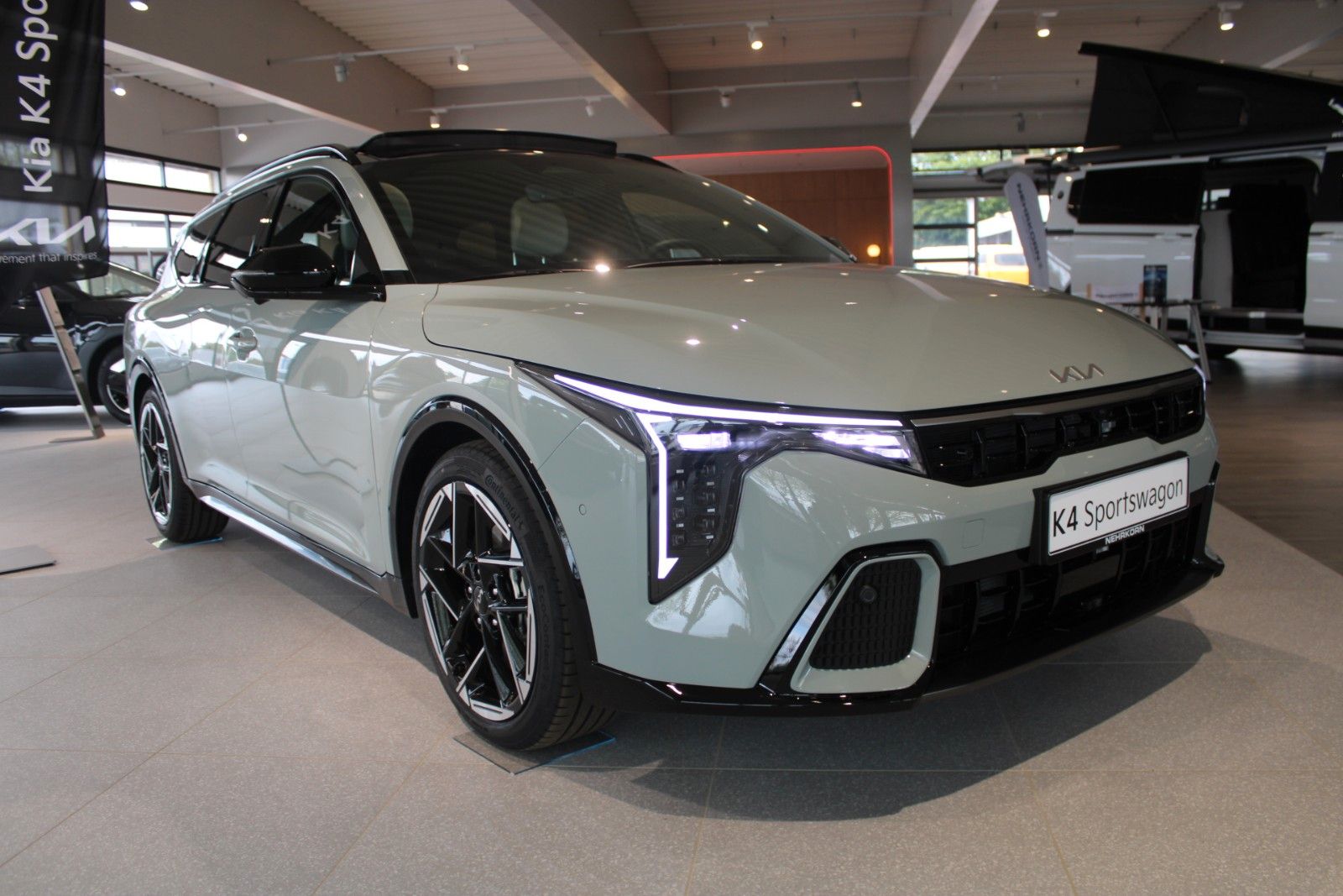 Fahrzeugabbildung Kia K4 1.6 132 kW GT-Line Sportswagon SCHIEBEDACH
