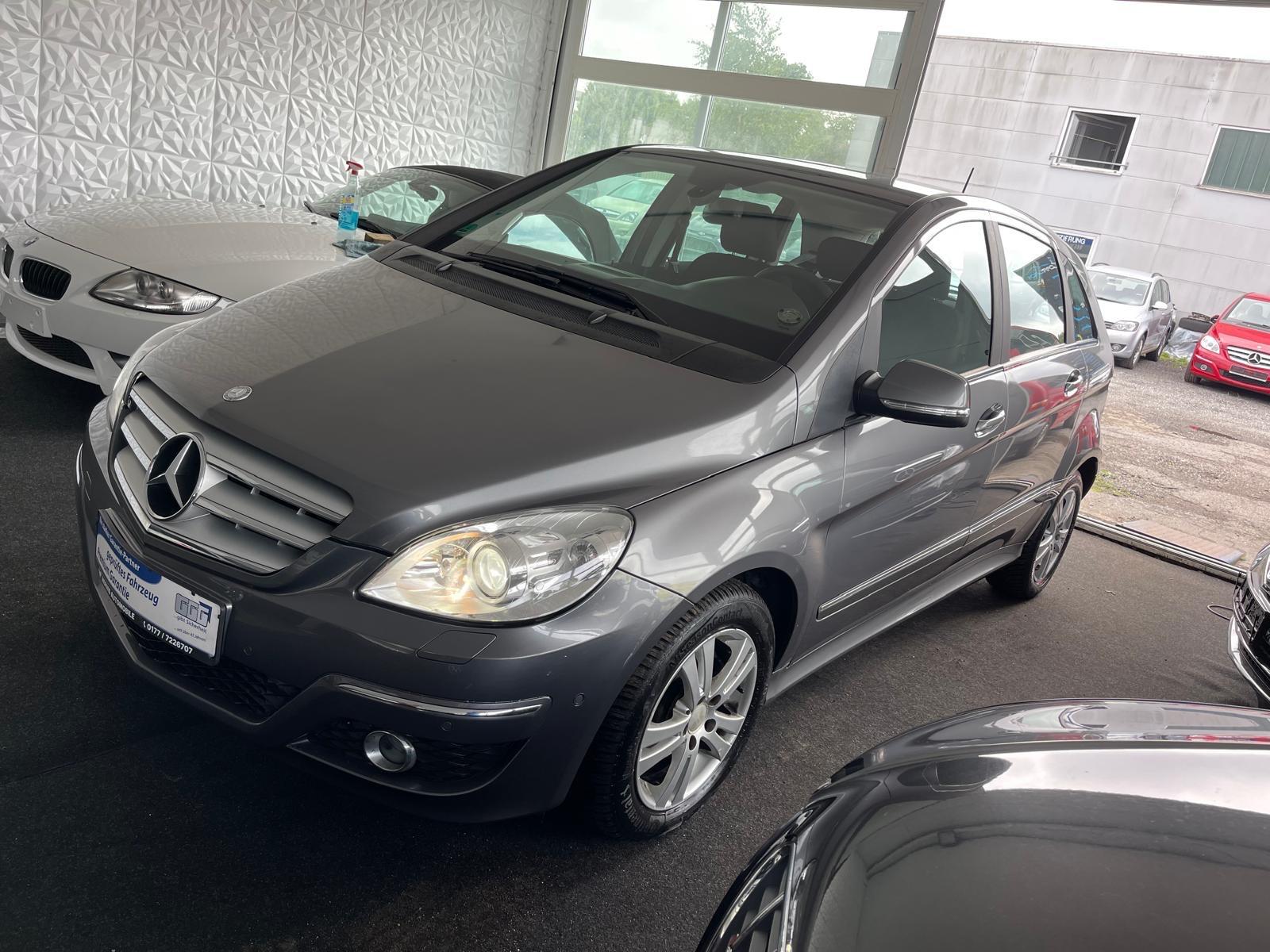 Mercedes-Benz B 180 B -Klasse B 180.PDC.AHK.Sitzh