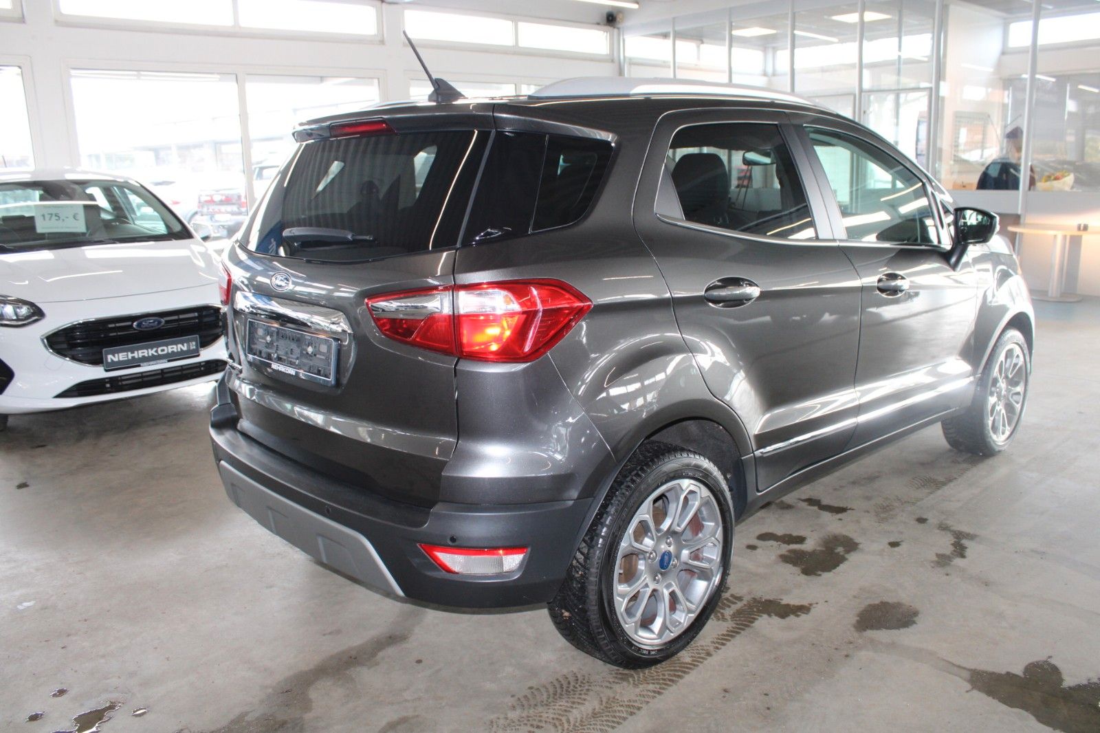 Fahrzeugabbildung Ford EcoSport Titanium NAVI Schiebedach CAM WinterPak