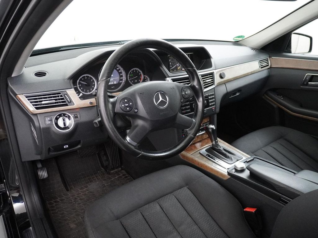 Mercedes-Benz E 200 Estate CGI AHK navi sitzheizung
