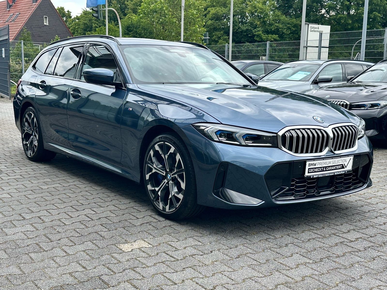 BMW 330 - Bild 3