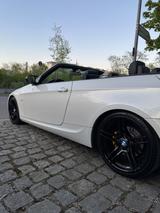 BMW 325i Cabrio - - weiße BMW 325