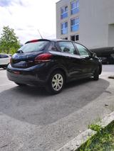 Peugeot 208 - Peugeot 208 Gebrauchtwagen in München