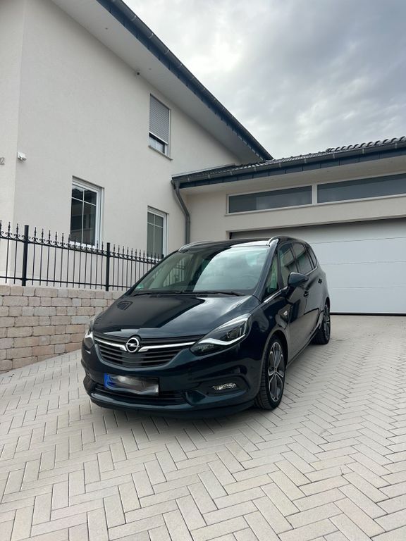 Image of Opel Zafira Tourer