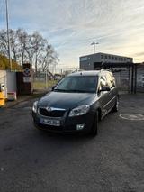 Skoda Roomster 1.6 / TÜV 08/27 / Allwetter... - Skoda Roomster Gebrauchtwagen in Essen