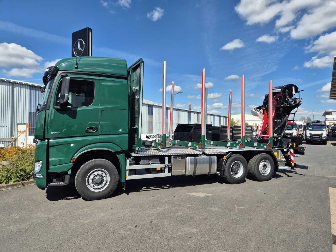 Fahrzeugabbildung Mercedes-Benz Arocs 2751 L 6x2 (6x4) HAD + Kran: Epsilon M12Z