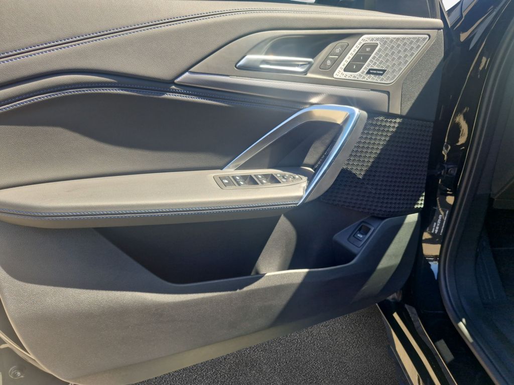 BMW iX1 - Bild 21