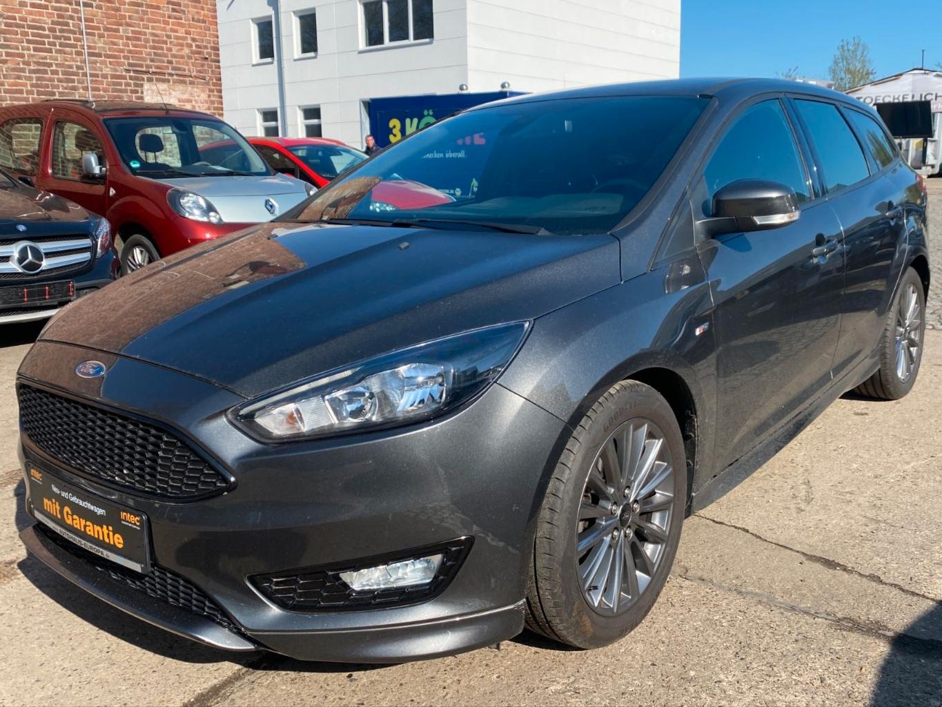 Ford Focus Turnier "ST-Line" Sitzheizung+PDC+1.Hand