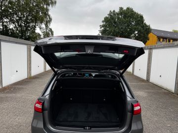 Mercedes B 180 - 9
