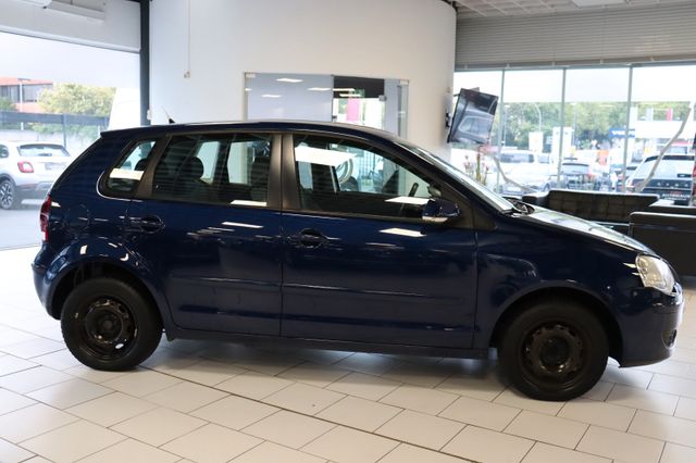 Fahrzeugabbildung Volkswagen Polo IV Comfortline|SERVO|KLIMA|ELK.FENSTER|TÜV