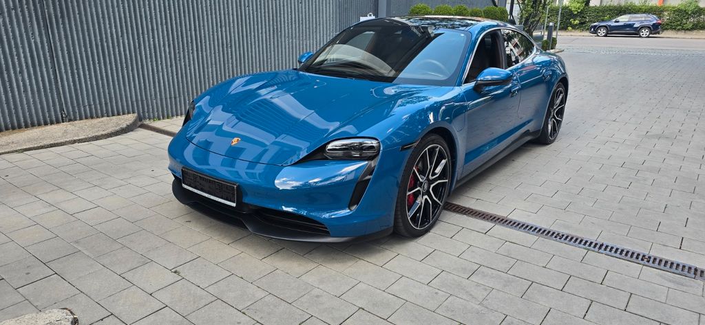 Image of Porsche Taycan