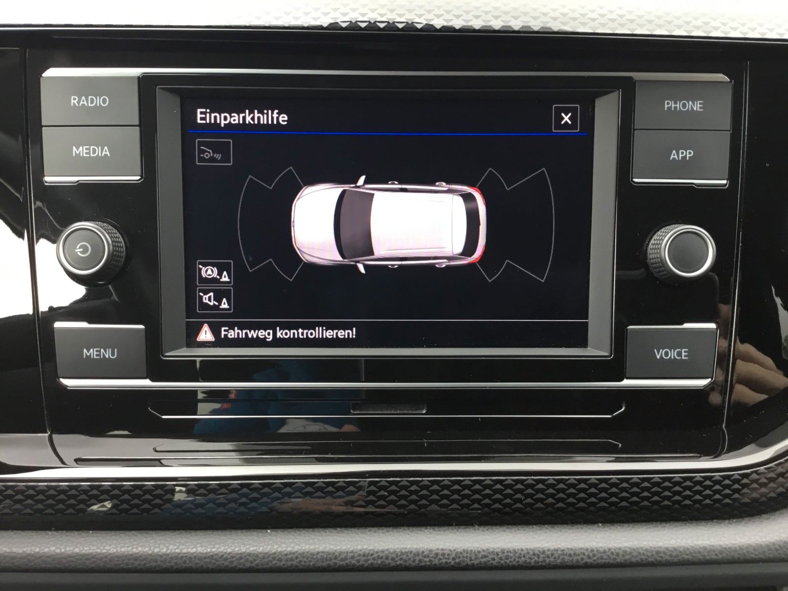 Fahrzeugabbildung Volkswagen Taigo 1.0 TSI Life+LED+App Connect+Kamera