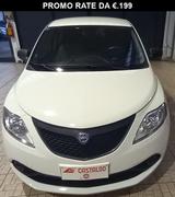 Lancia LANCIA Ypsilon 1.2 69cv Silver - Lancia Ypsilon Silver mit Hybrid-Antrieb (Benzin/Elektro)