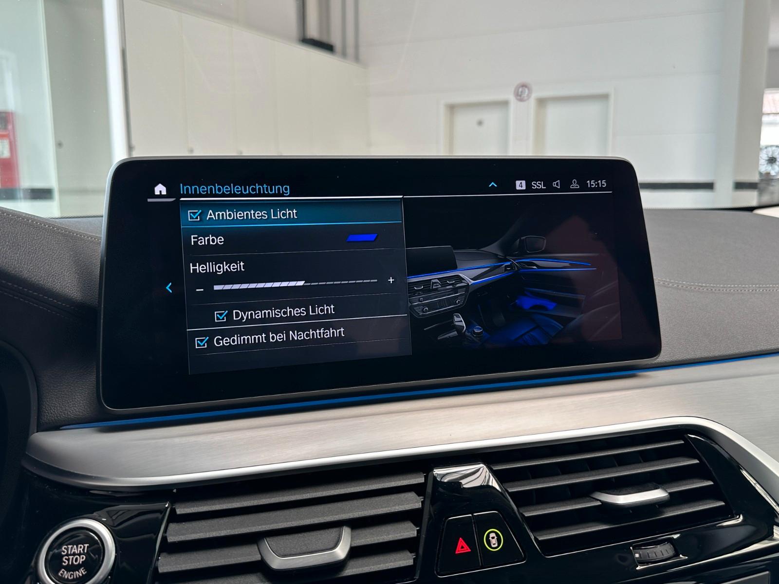 BMW 530e Touring Aut Luxury Line Navi*Leder*LED*1.Hd