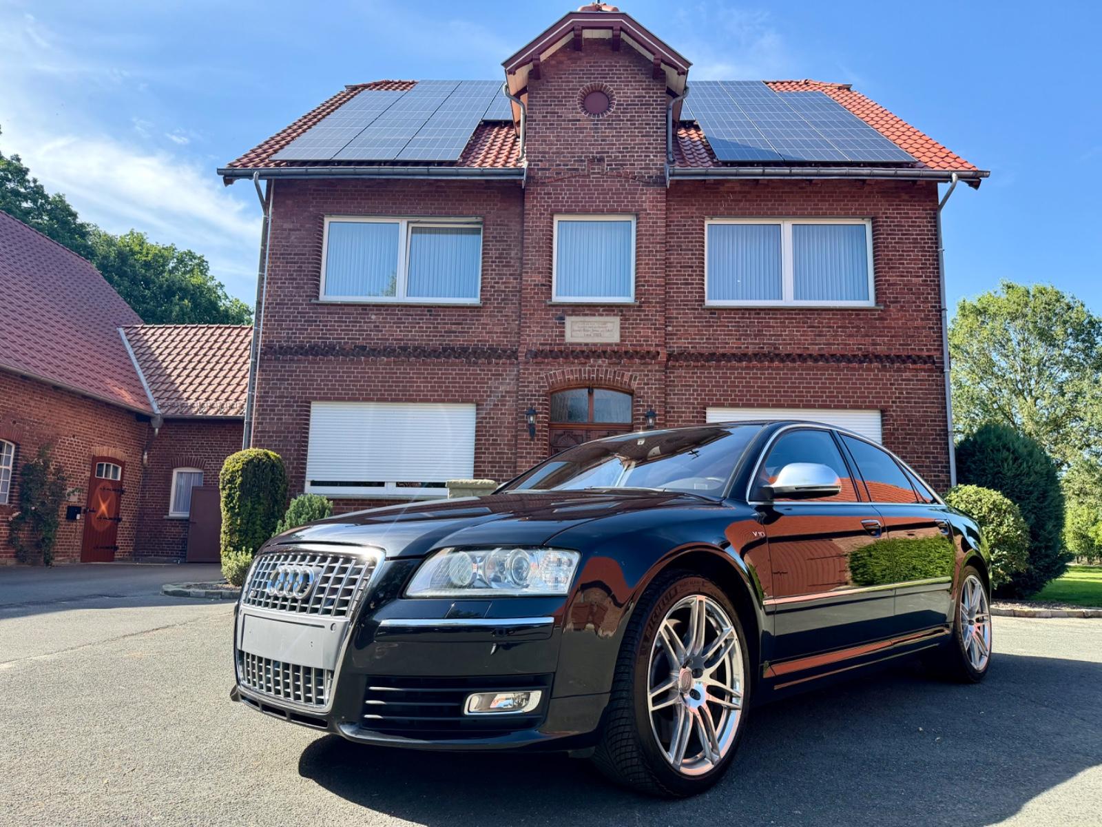 AUDI S8 5.2 QUATTRO V10 450ch - BVA - BANG & OLUFSEN - TOIT PANORAMIQUE - CAMÉRA DE RECUL - JANTES 20"