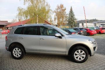 Volkswagen Touareg - 4