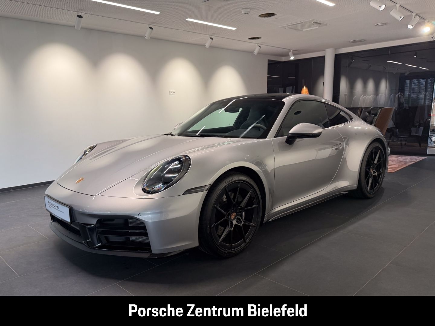 Porsche 992 911 Carrera Sportabgasanlage BOSE 21-Zoll