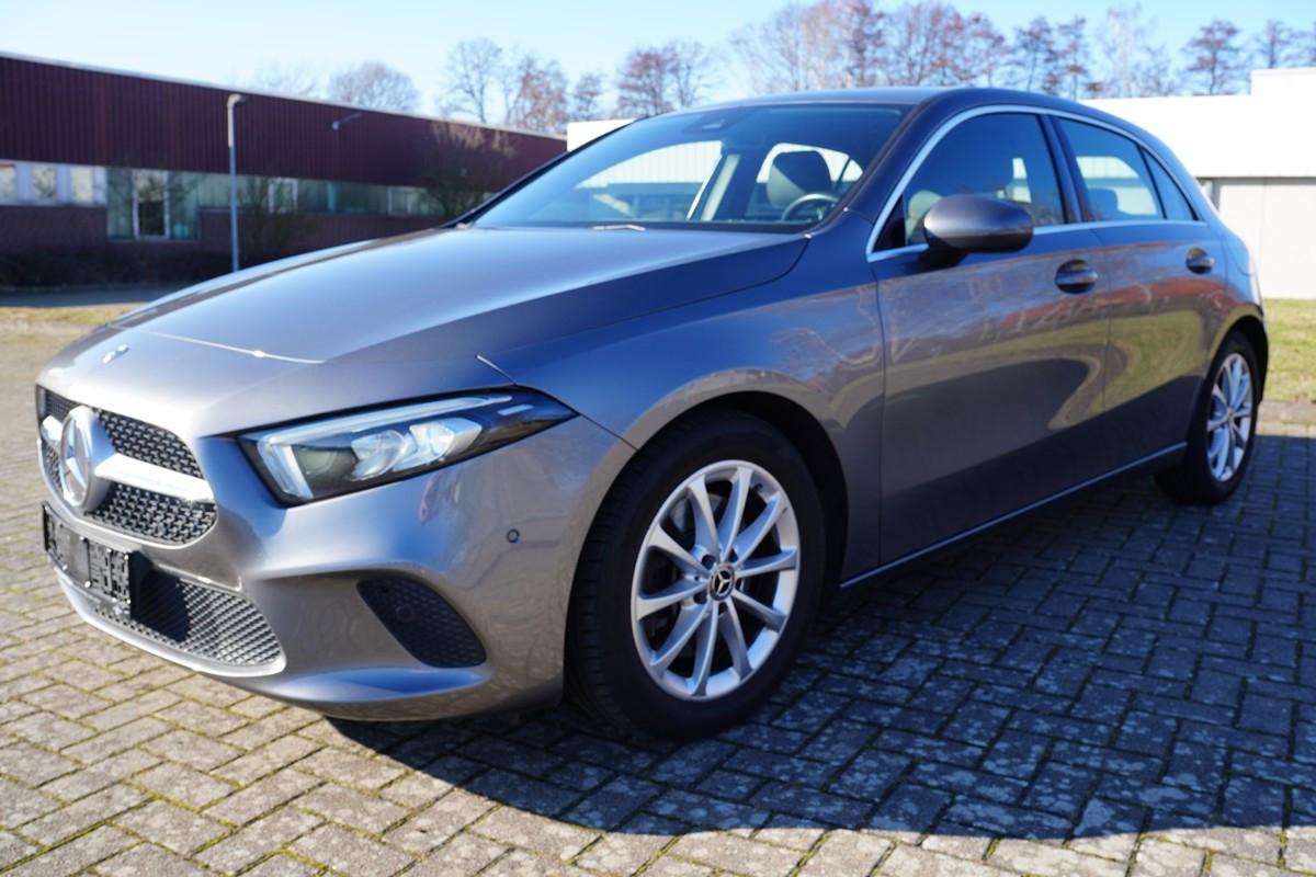 Mercedes-Benz A 250  7G-DCT Progressive - Navi-LED-Leder-PDC