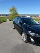 Ford Focus 1,0 EcoBoost 92kW Active Turnier Auto ... - Ford Focus: 1.9