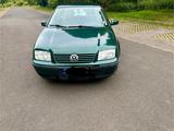 Volkswagen VW Bora / Golf 4 2.0l Tüv12.2025 - Volkswagen Bora: 2.0