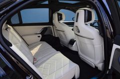 BMW M760 – 20 / 25