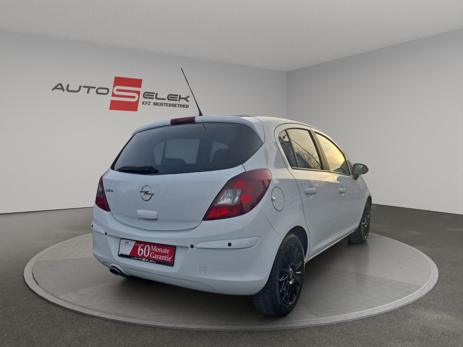 Fahrzeugabbildung Opel Corsa D Color Edition