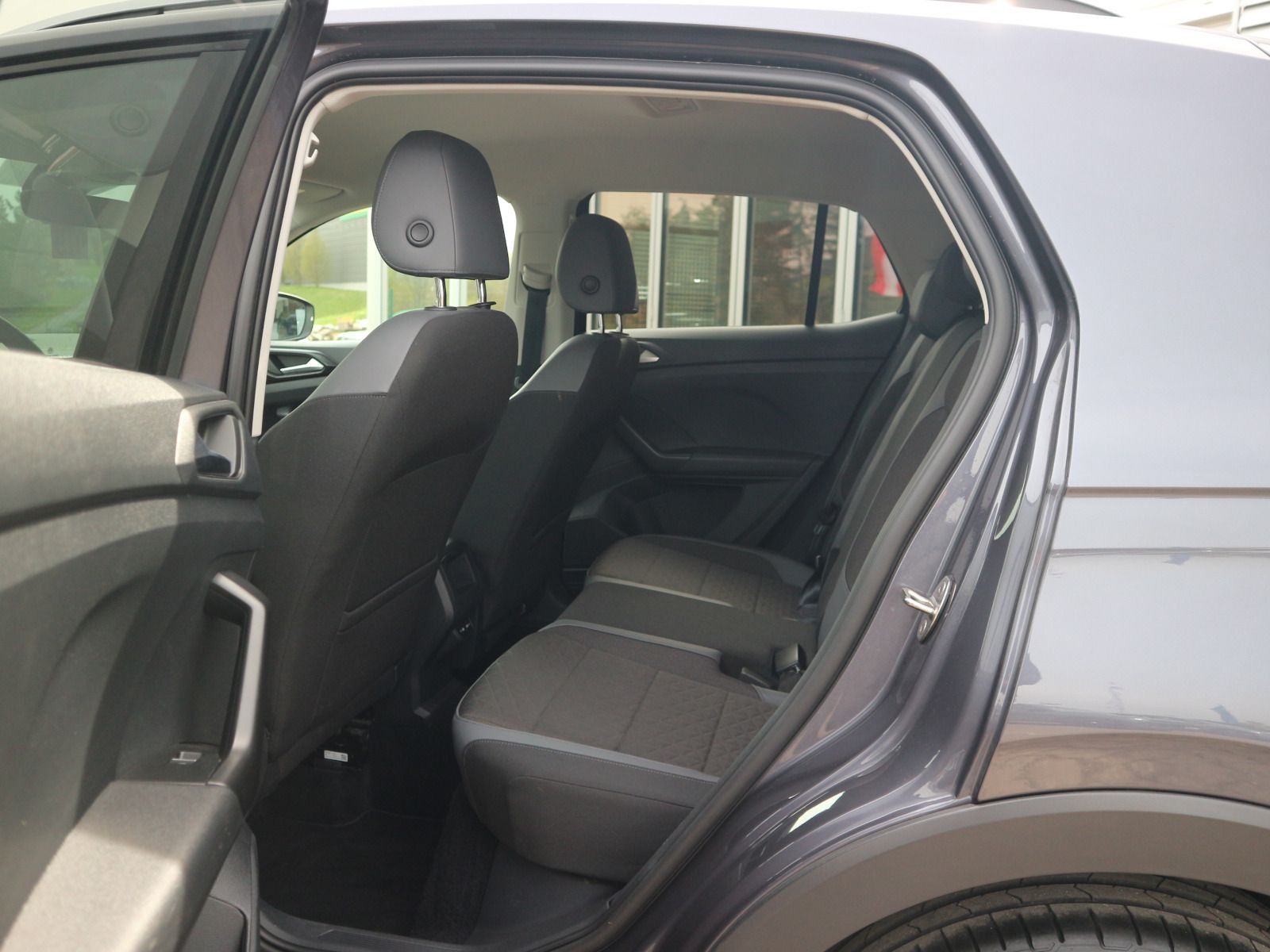 Volkswagen T-Cross - Bild 11