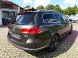 Volkswagen Passat 2.0 TDI Var. Highline BlueMotion - Volkswagen Passat: TDI Bluemotion