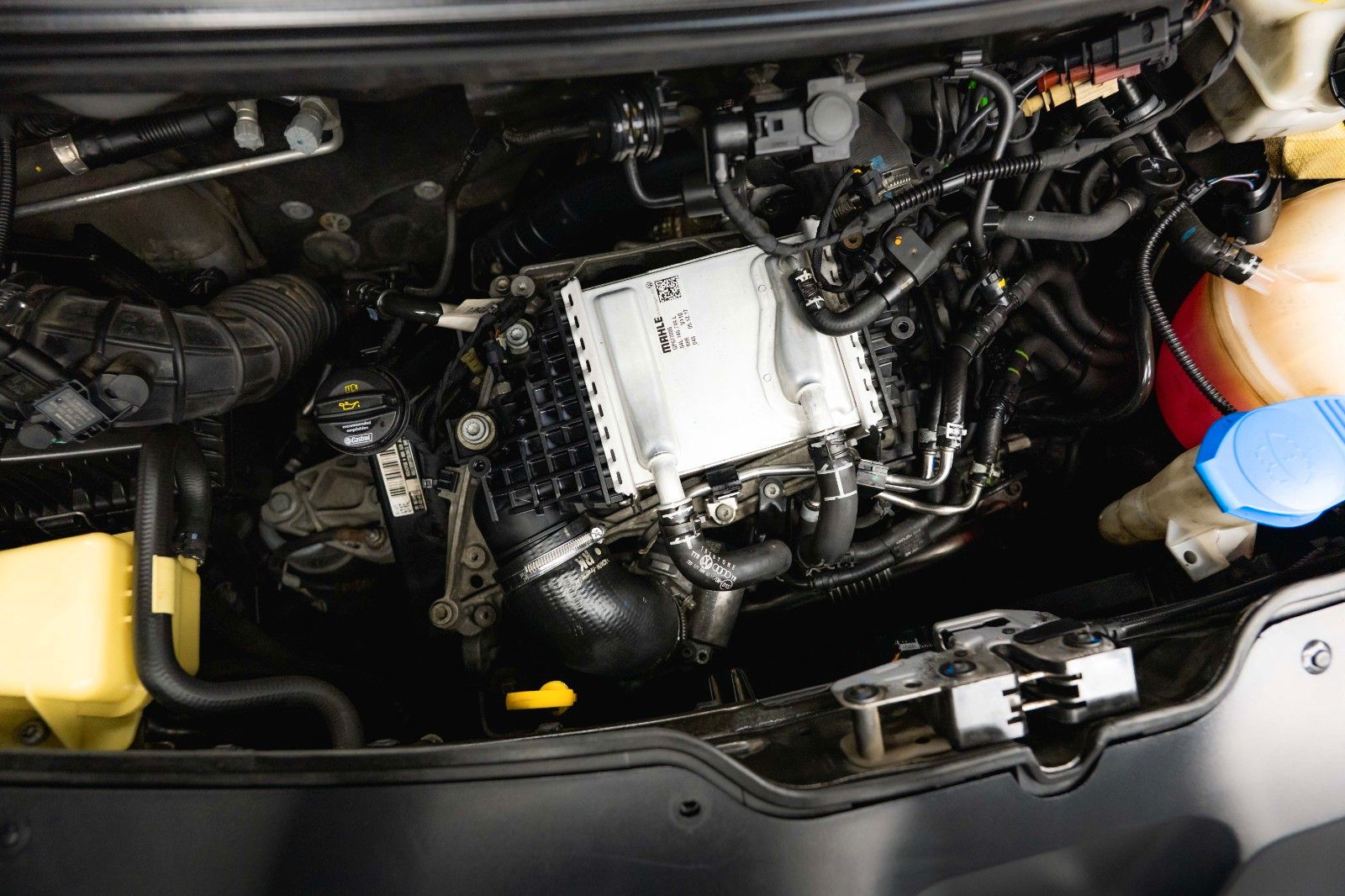 Fahrzeugabbildung Volkswagen T6 Multivan 2.0 TDI DSG Lang *ACC*CarPlay*DAB*