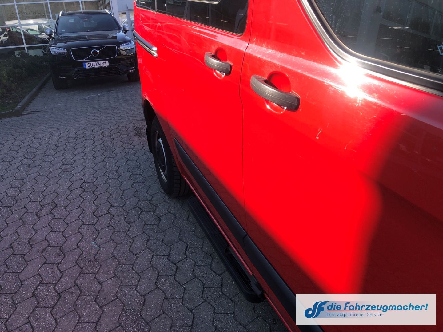 Fahrzeugabbildung Ford Transit Custom Kombi 300 L1 2.2 TDCi *2379 *KLIM