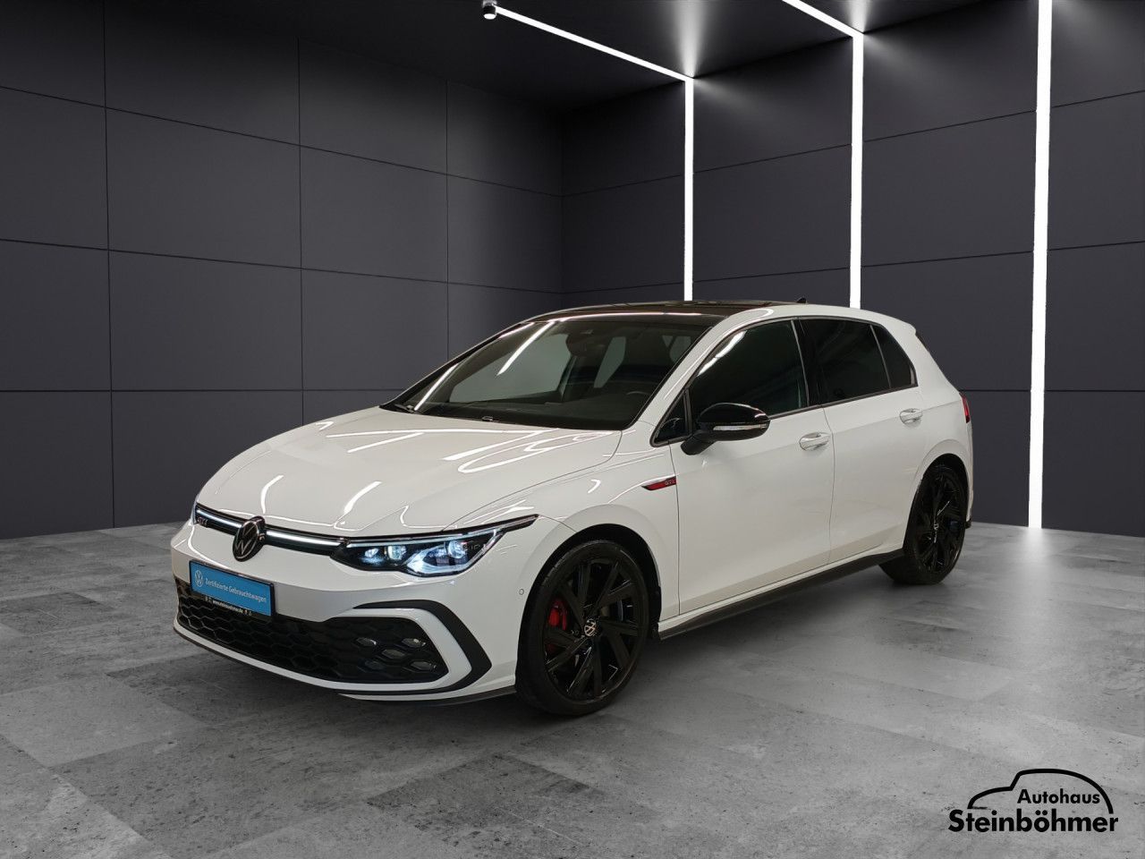 Volkswagen Golf GTI DSG Navi BlackStyle Pano RearView LED foto 2