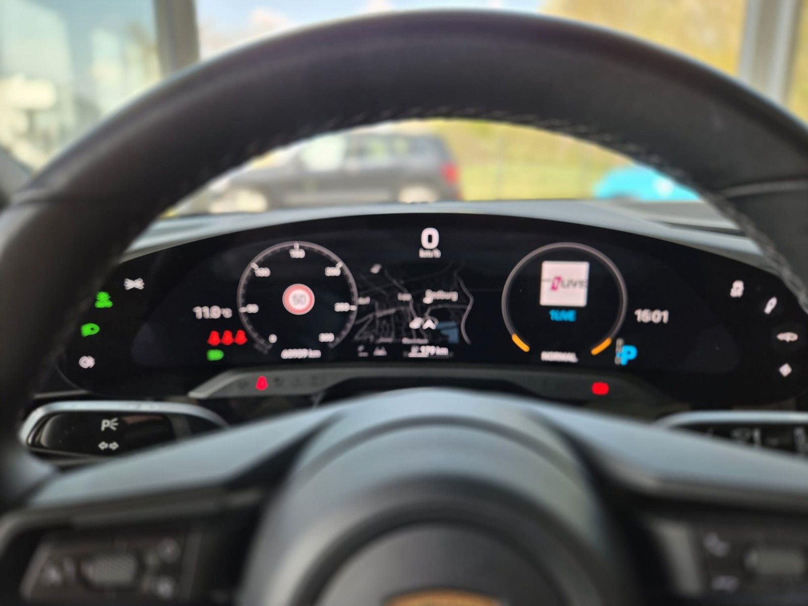 Fahrzeugabbildung Porsche Taycan/Bose/20 Zoll Aero-Rad/Matrix/SOH 91%