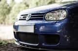 Volkswagen Golf 3.2 R32 4motion R32 in Deep Blue Perleffekt
