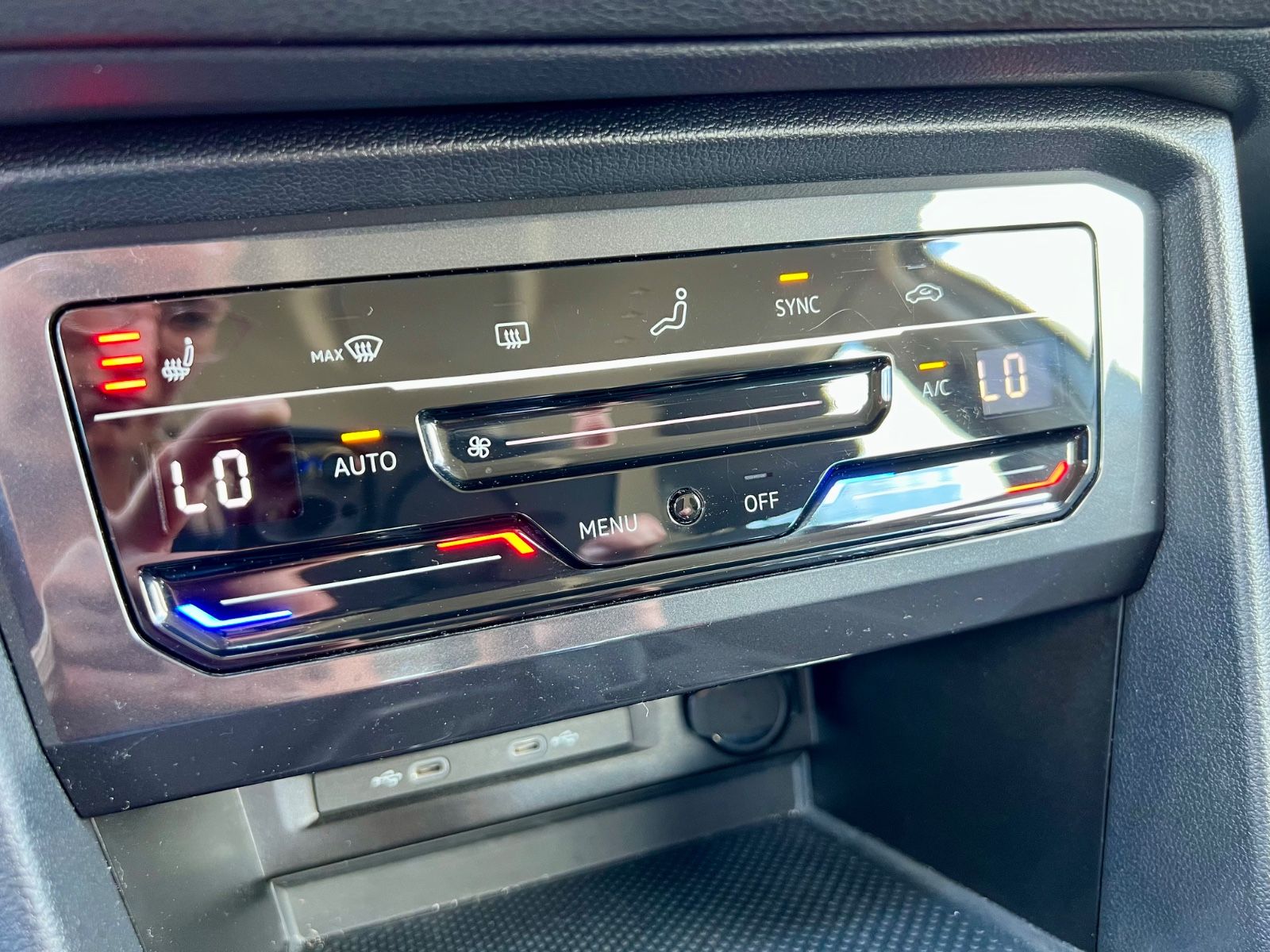 VW Tiguan Allspace Life 7-SITZE AAC NAVI GZJR