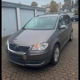 Volkswagen Wolsvagen touran 2,0 1.Had - Volkswagen Touran: Kleinwagen