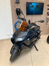 BMW CE 04 - NEU ELEKTRO ROLLER
