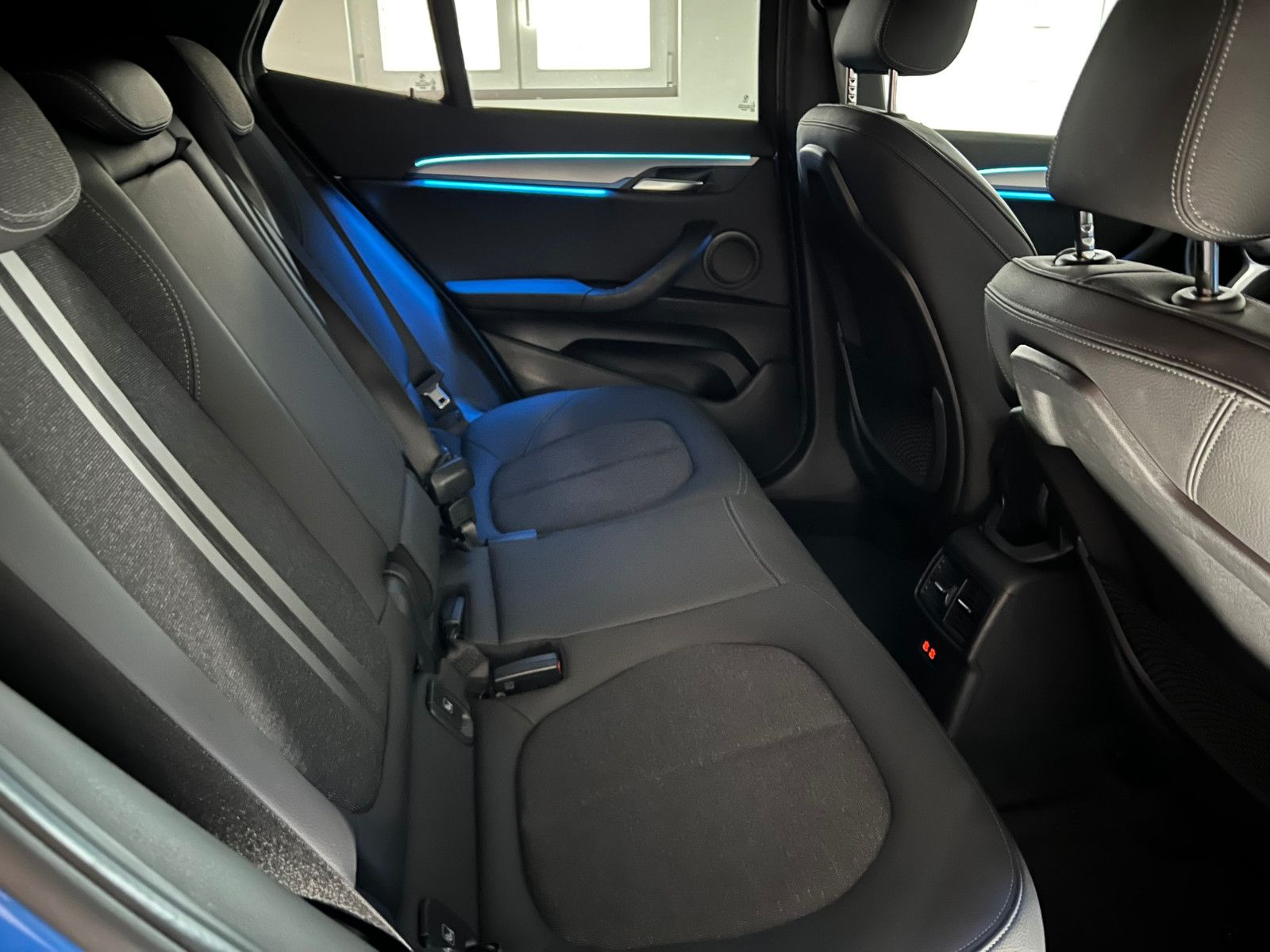 Fahrzeugabbildung BMW X2 xDrive 25 e M SPORT/LED/NAVI PROF./ACC/DAB