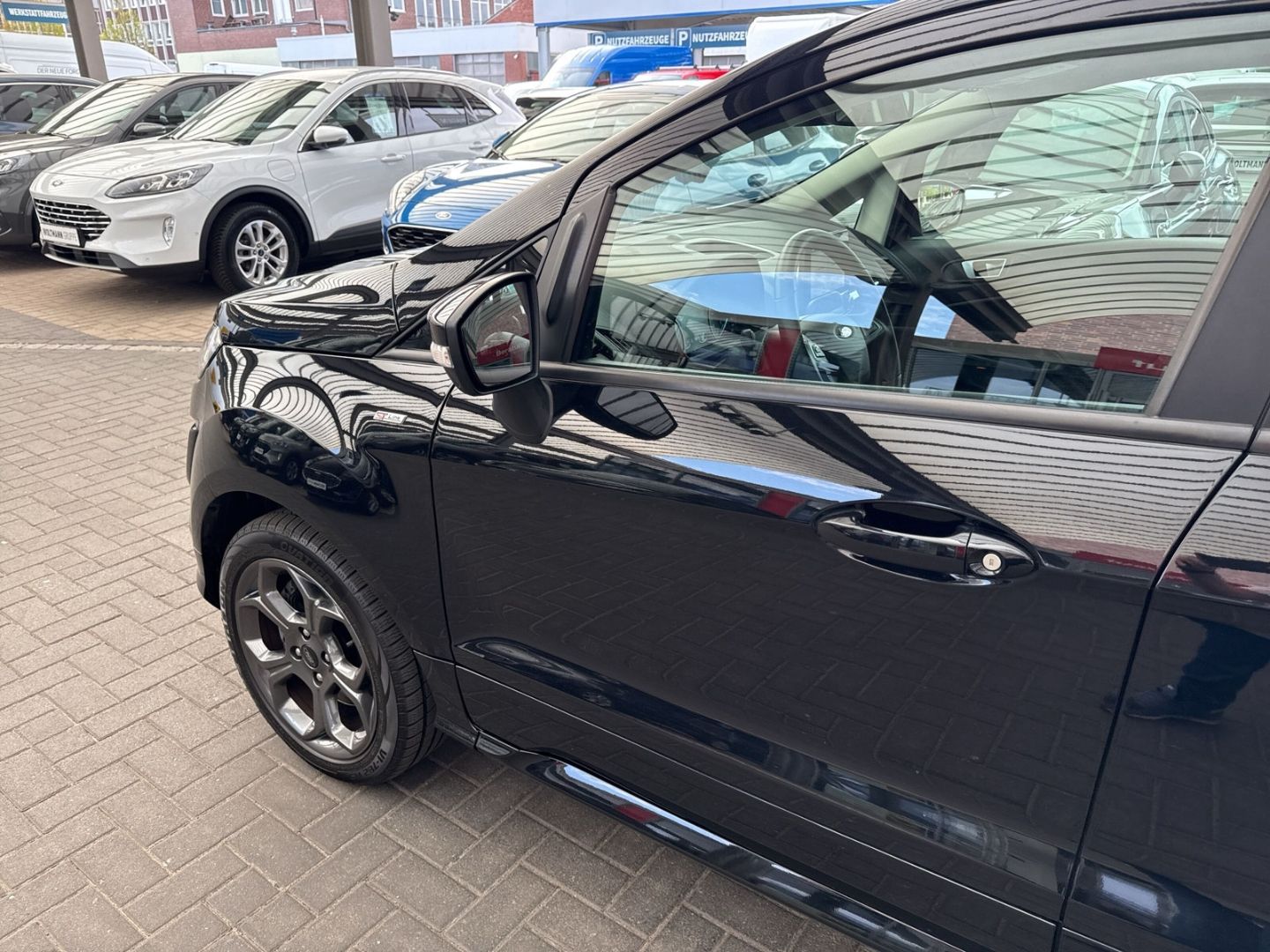 Fahrzeugabbildung Ford EcoSport ST-Line 1.0 EcoBoost EU6d DAB Android/C