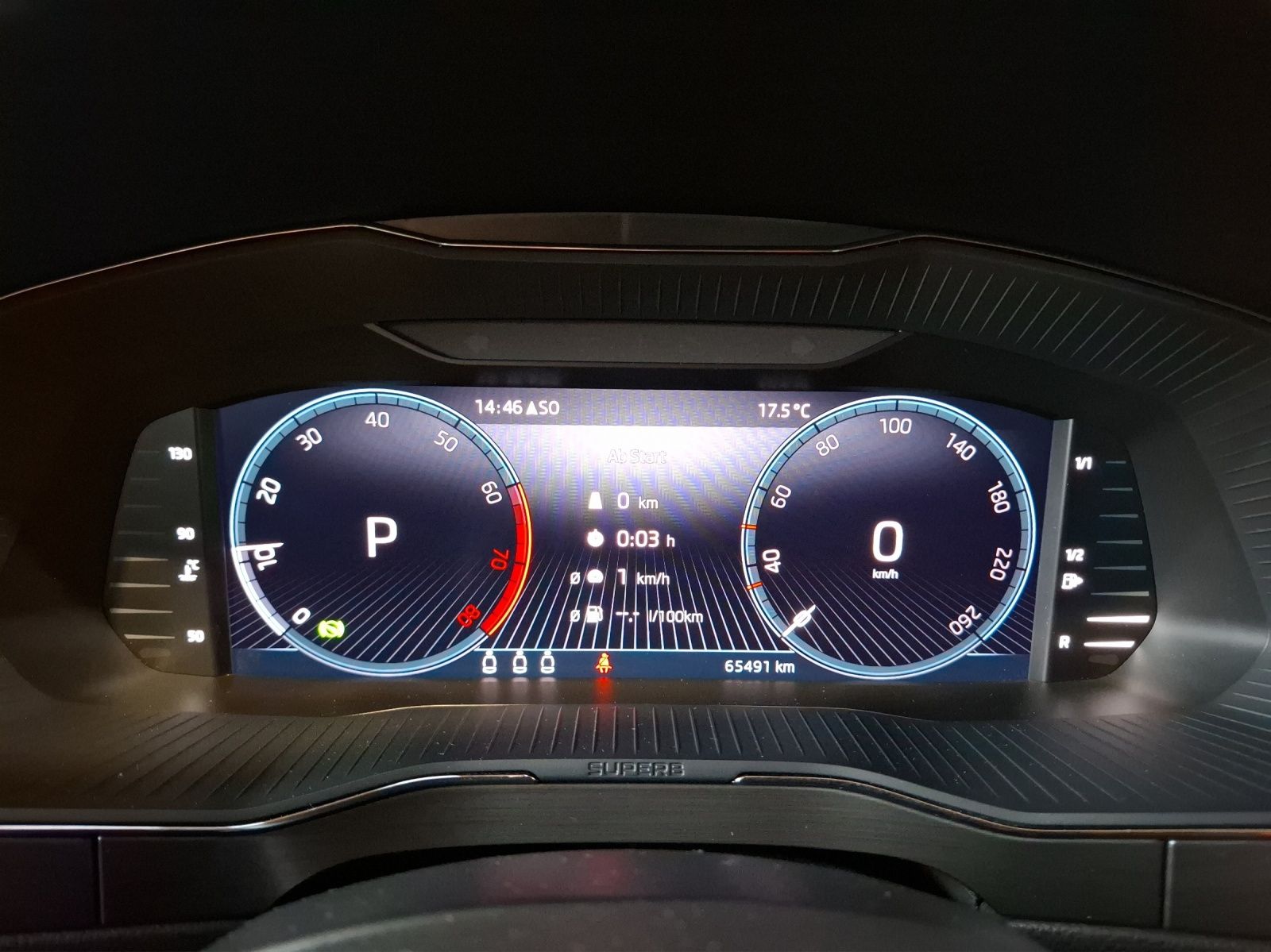 Fahrzeugabbildung SKODA Superb Combi TSI Style DSG Matrix AHK Navi AID b