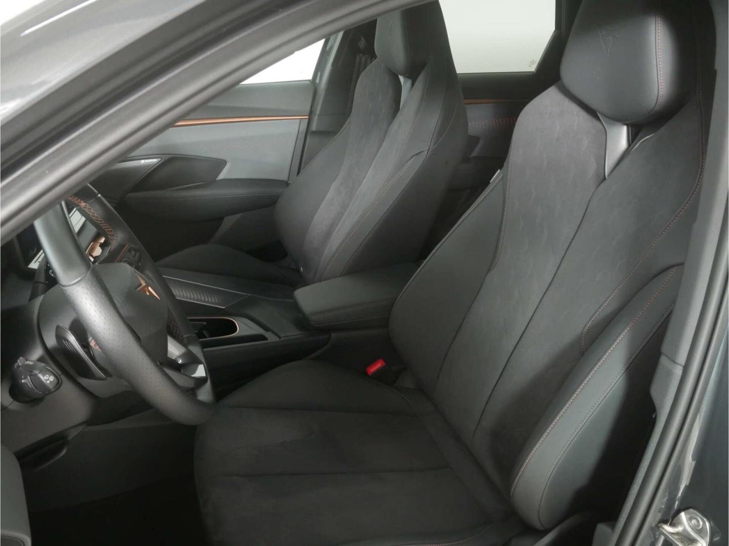 Cupra Terramar 2.0 TSI DSG HUD/AHK/PANO/NAV/Memory/RFK, миниатюра 15