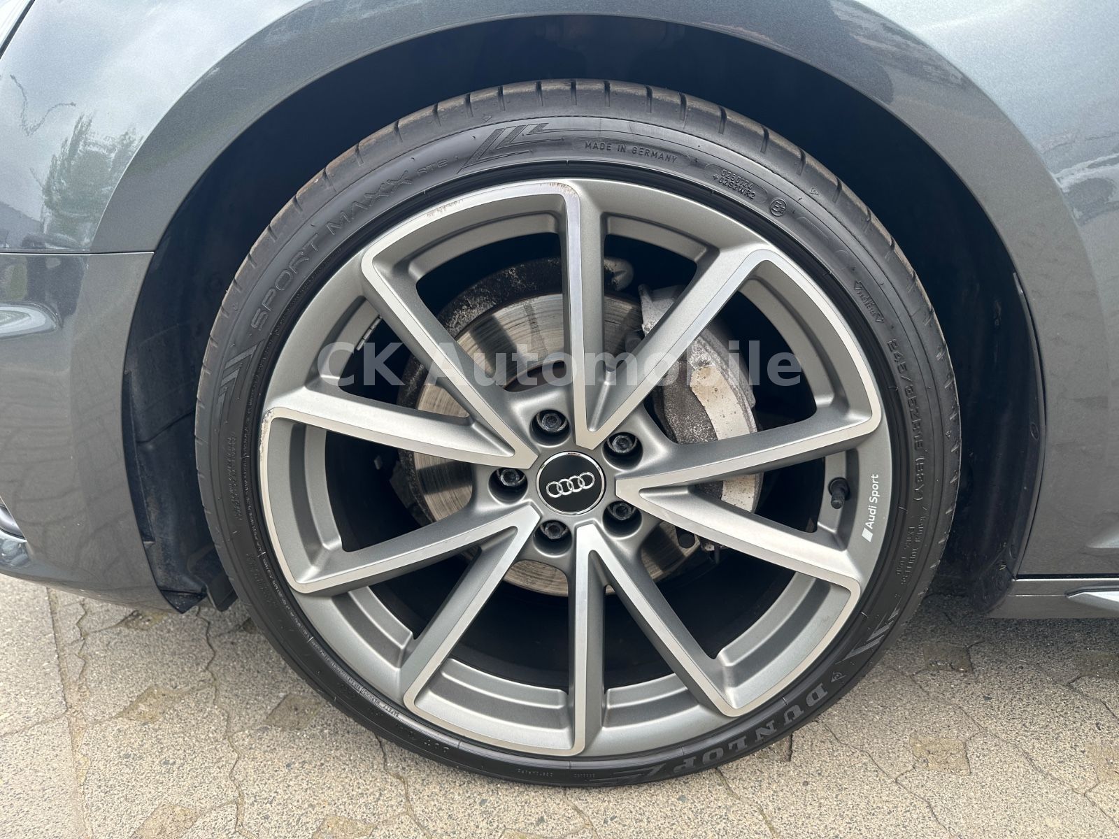 Fahrzeugabbildung Audi A4 Avant 40 TDI Quattro S-Line/Navi/LED/ACC