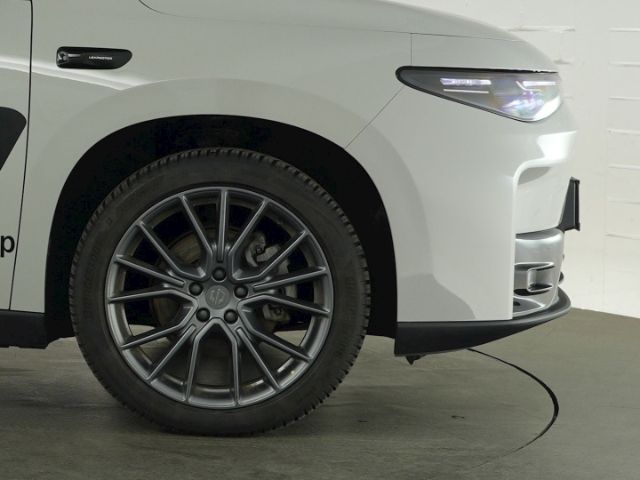 C10 DESIGN 69,9 kWh+NAVI+360°KAMERA+PANORAMADACH